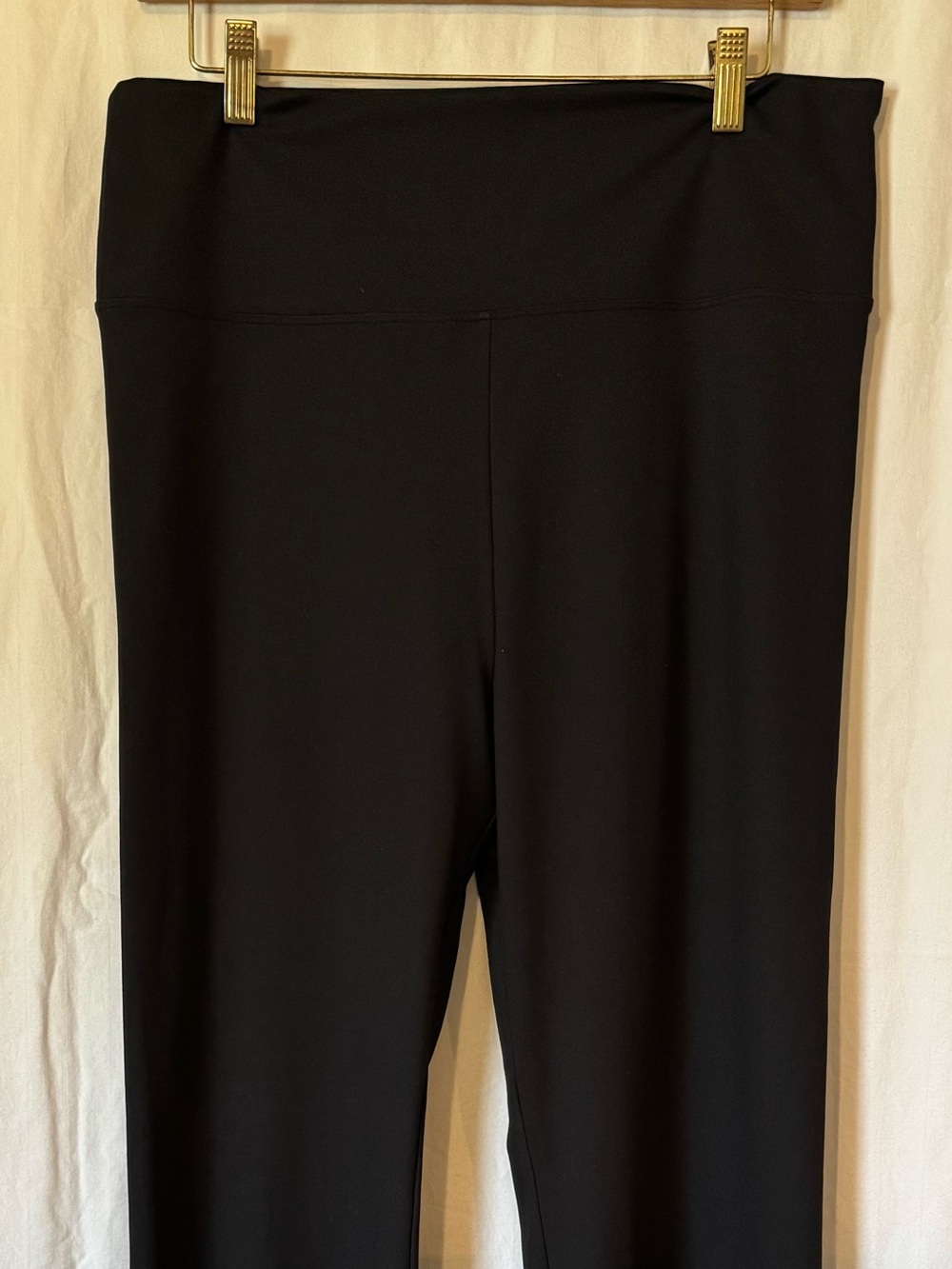 Victoria’s Secret Black Stretch Pants – Size 16